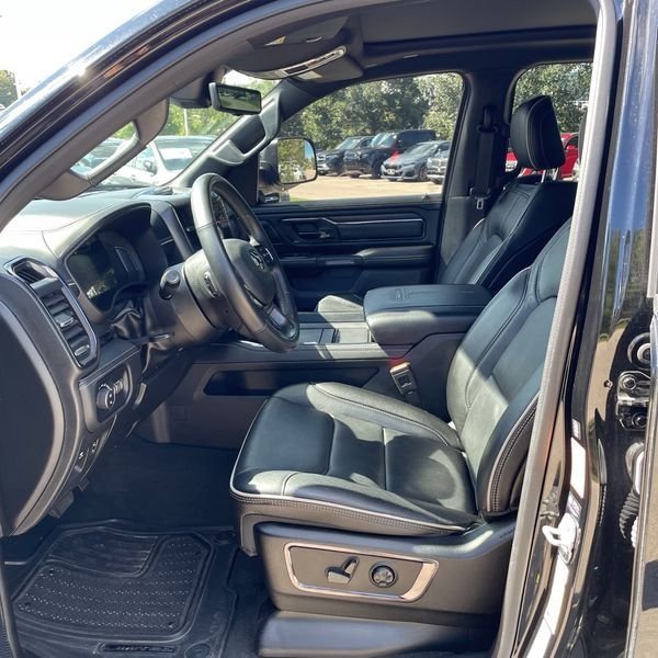 2023 Ram 1500 Limited photo 4