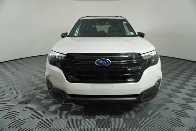 2025 Subaru Forester Sport photo 2