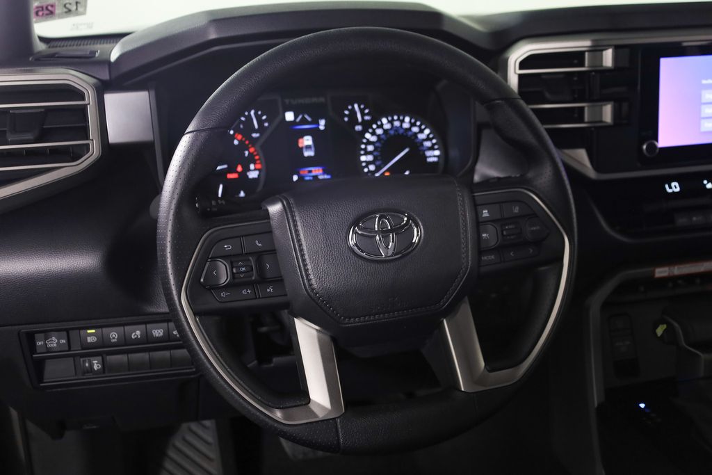 2025 Toyota Tundra SR5 photo 4
