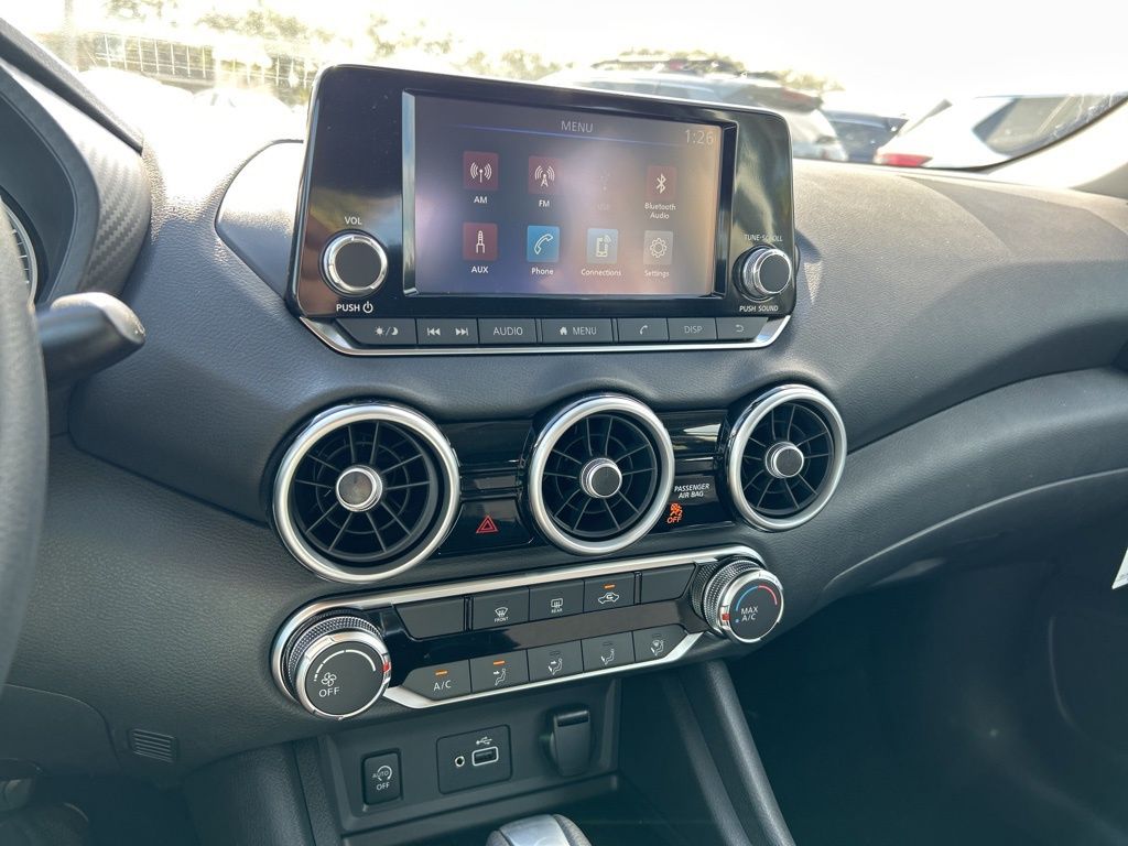 2025 Nissan Sentra S photo 24