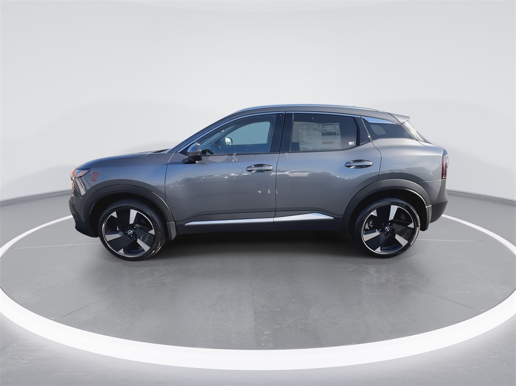 2025 Nissan Kicks SR photo 5