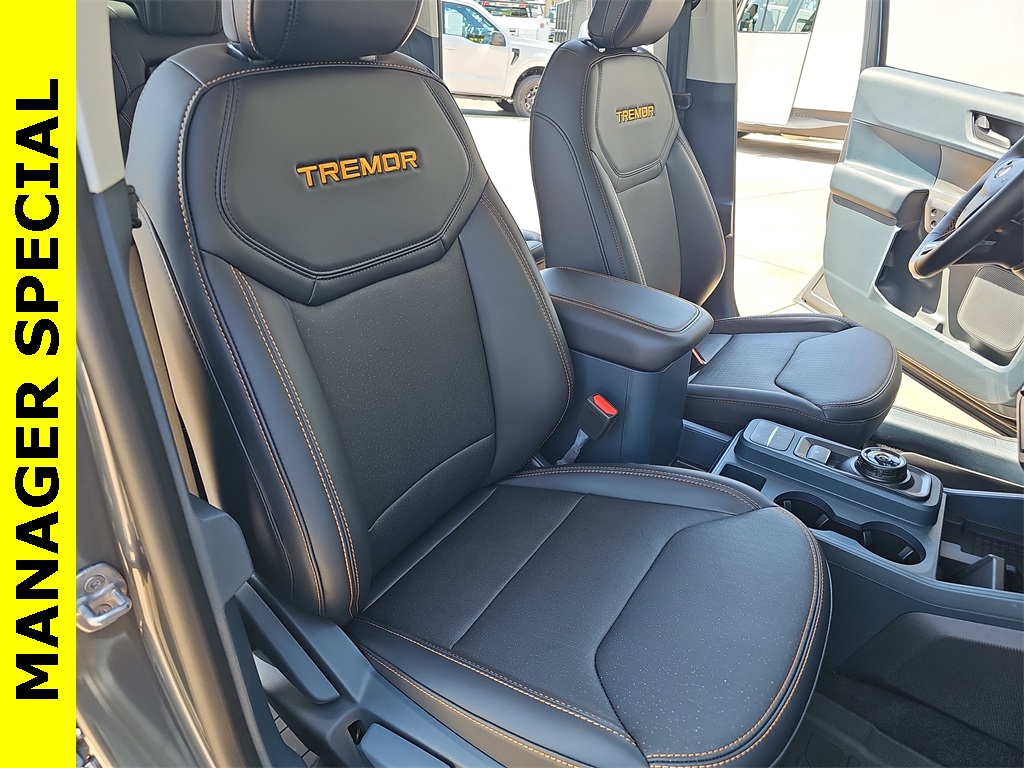 2025 Ford Maverick Tremor photo 10