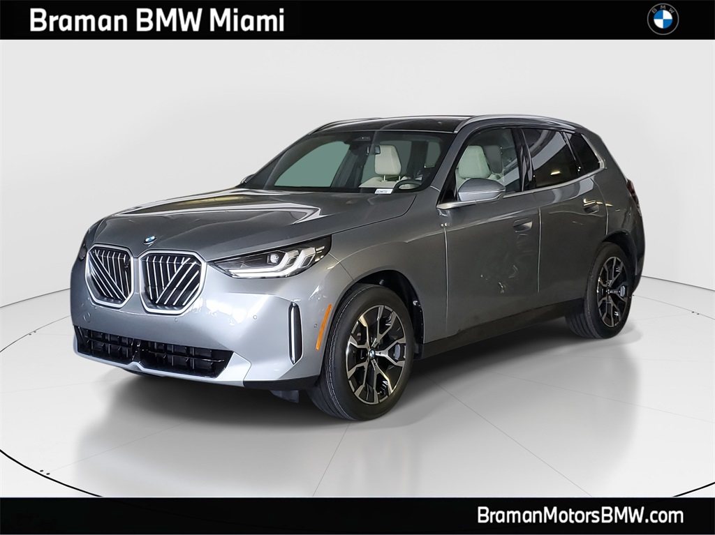 2026 BMW X3 30's photo