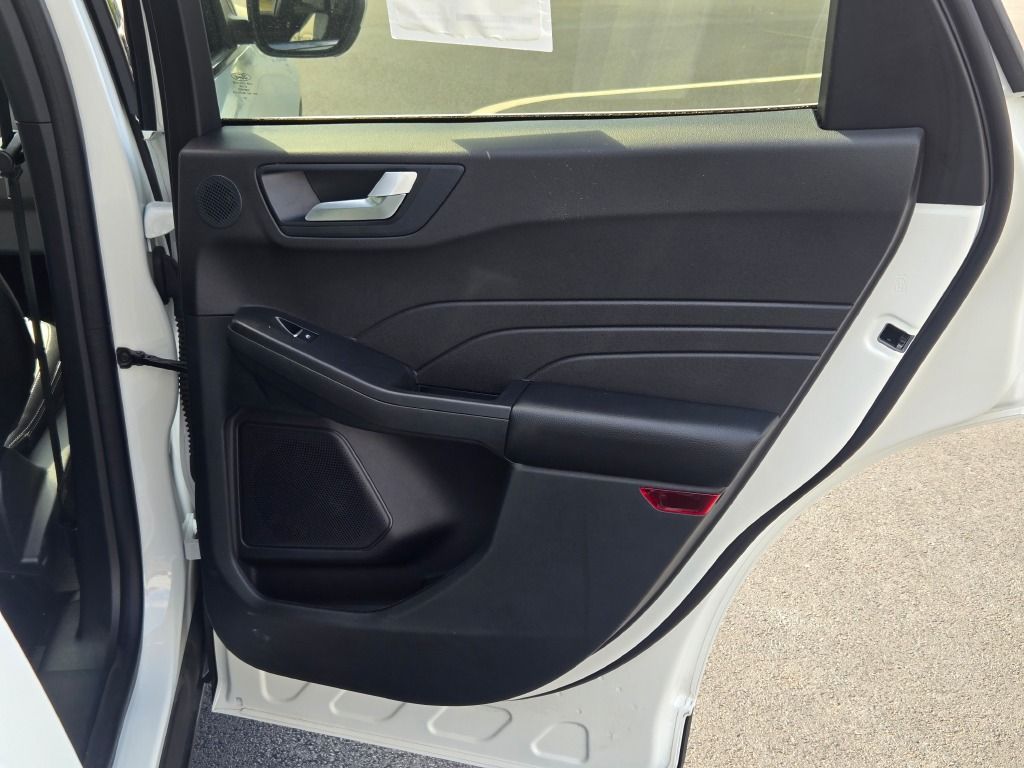 2024 Ford Escape Plug-In Hybrid Base photo 2