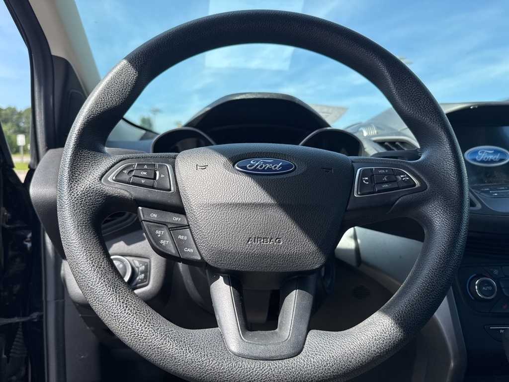 2017 Ford Escape SE photo 7