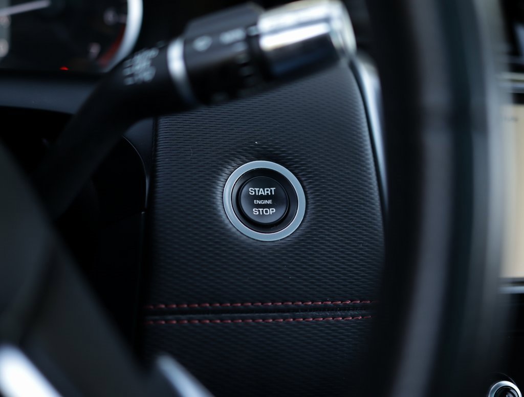 2021 Land Rover Discovery Sport S R-Dynamic photo 14