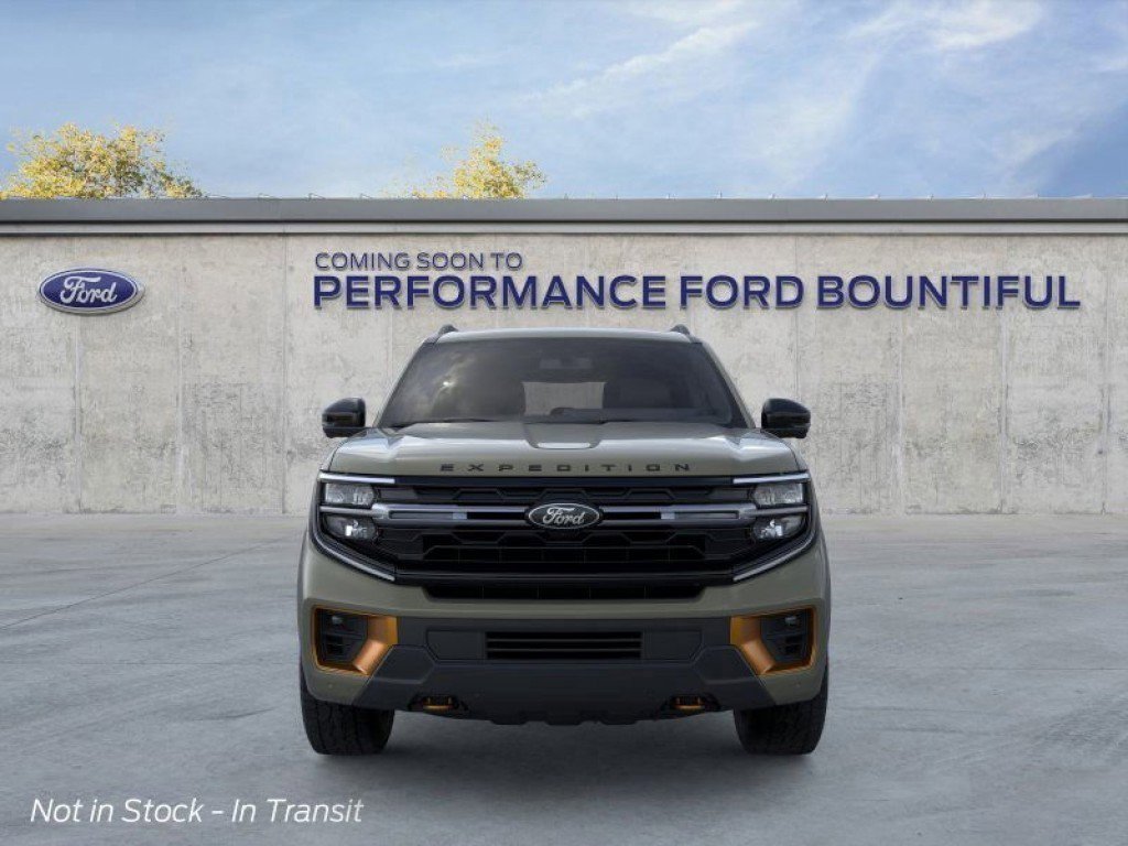 2025 Ford Expedition photo 4