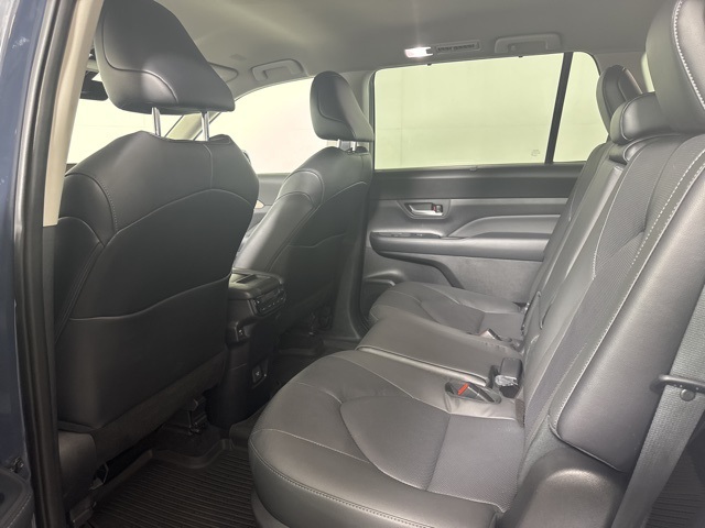 2024 Toyota Grand Highlander Limited photo 12