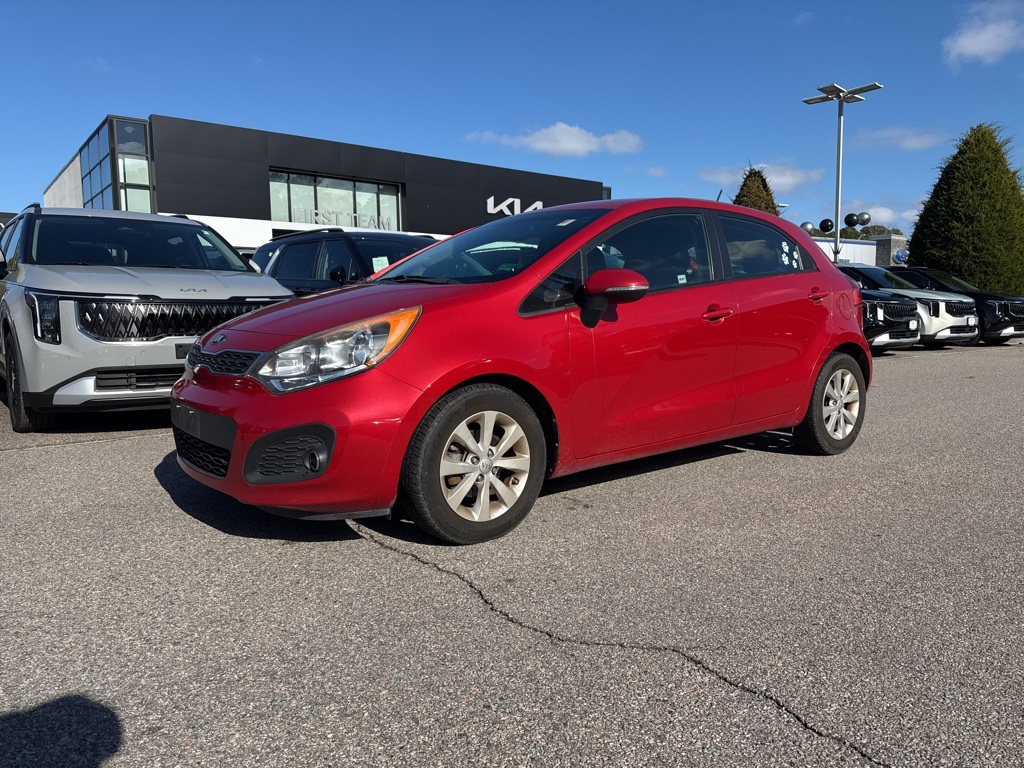 2013 Kia Rio EX photo 2