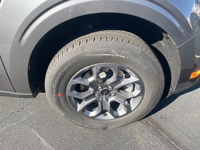 2025 Ford Maverick XLT photo 3