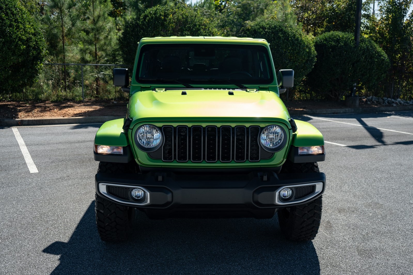 2025 Jeep Gladiator Sport photo 2