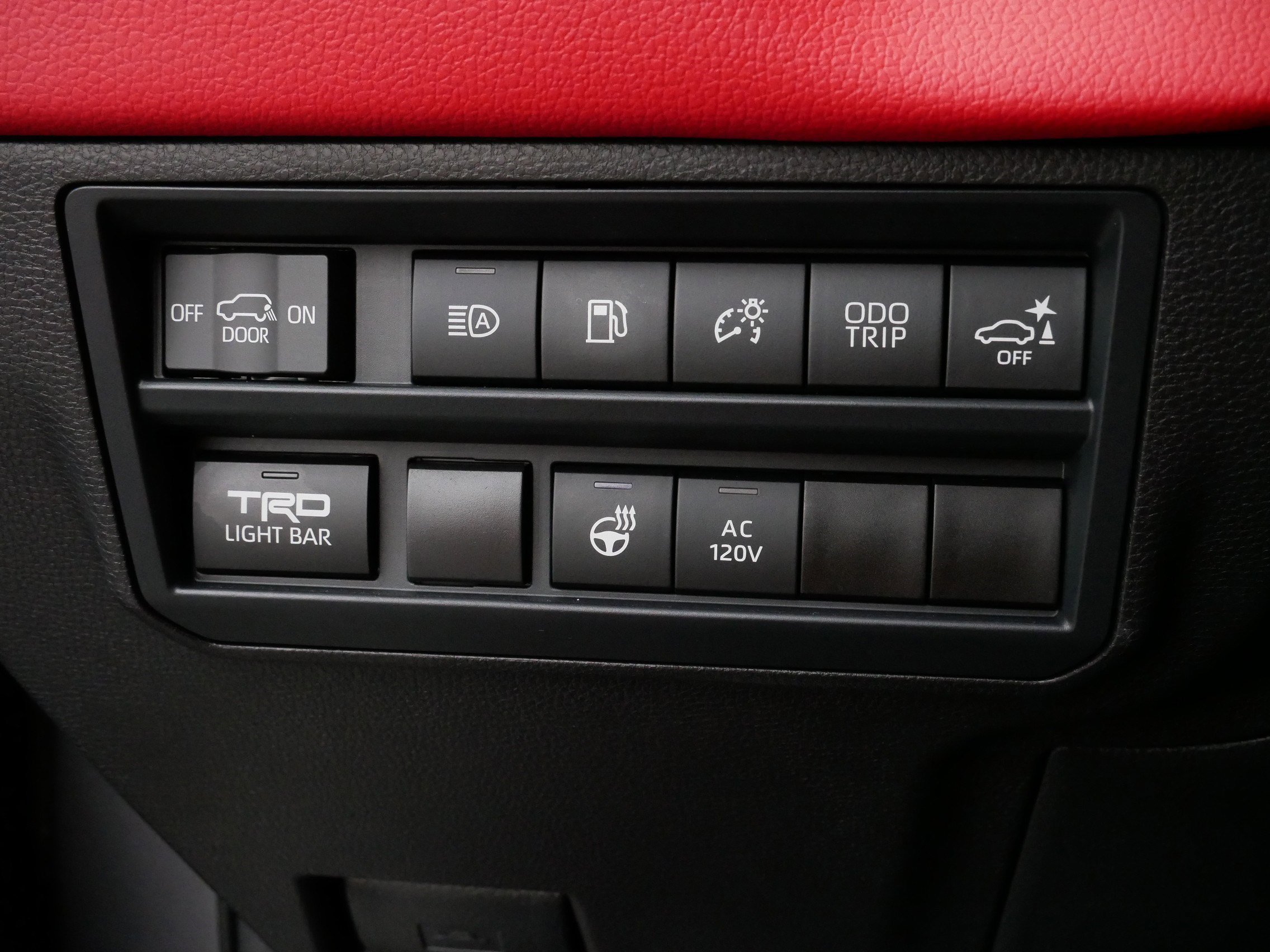 2024 Toyota Sequoia TRD Pro photo 29