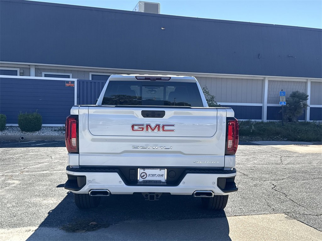 2026 Gmc Sierra 1500 Denali photo 4