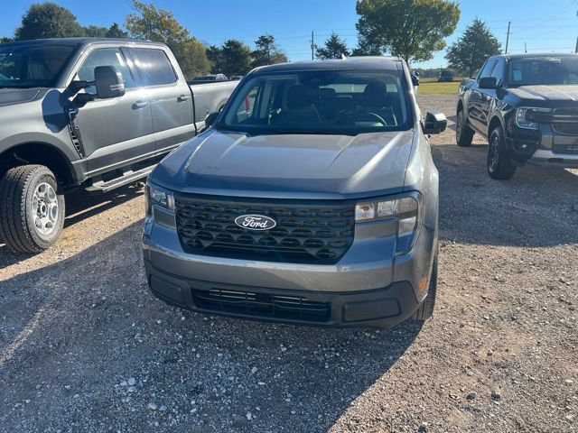 2025 Ford Maverick XL photo 2