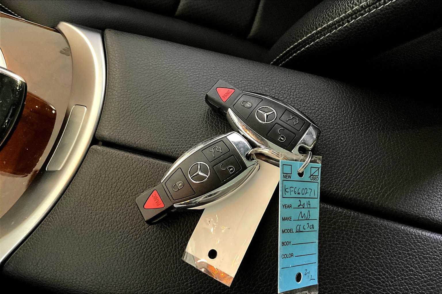 2019 Mercedes Benz GLC 300 4MATIC photo 11