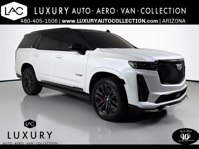 2023 Cadillac Escalade AWD V-Series * One Owner