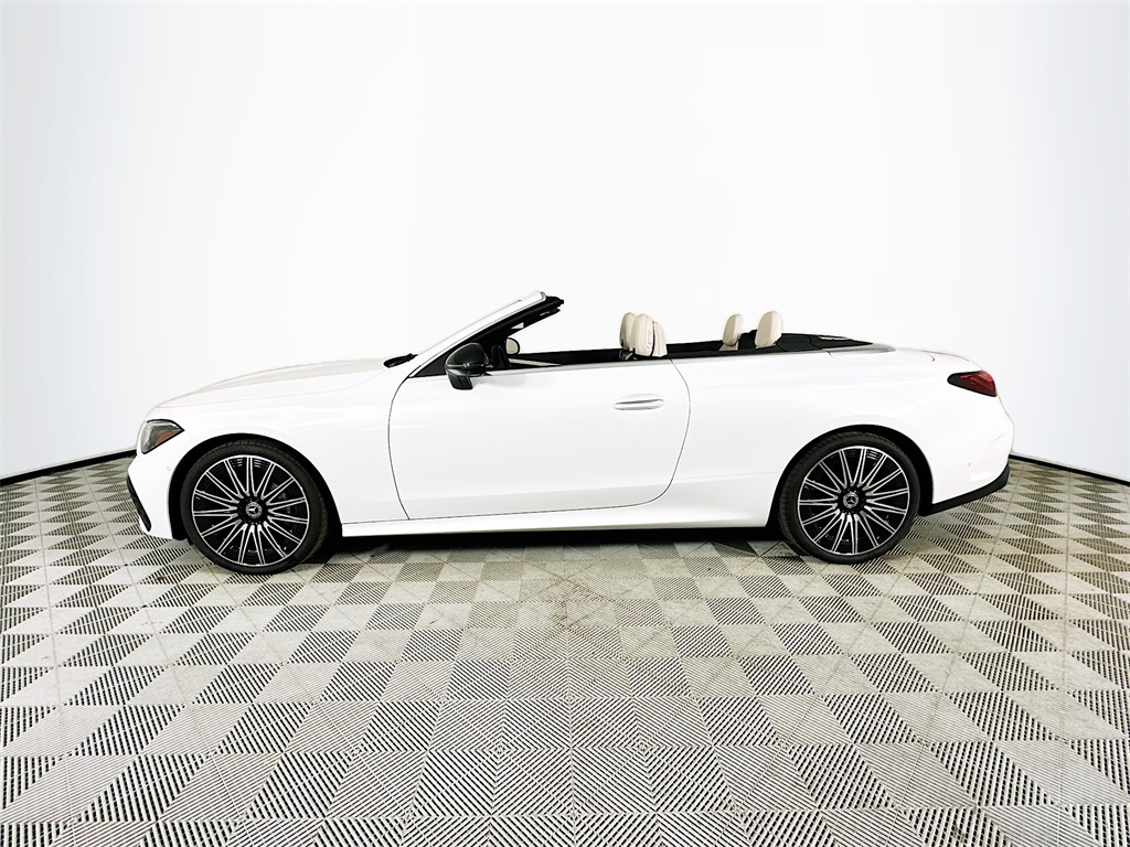 2026 Mercedes Benz CLE 300 4MATIC photo 3