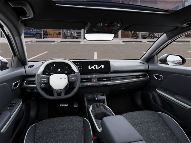 2025 Kia K4 GT-Line photo 14