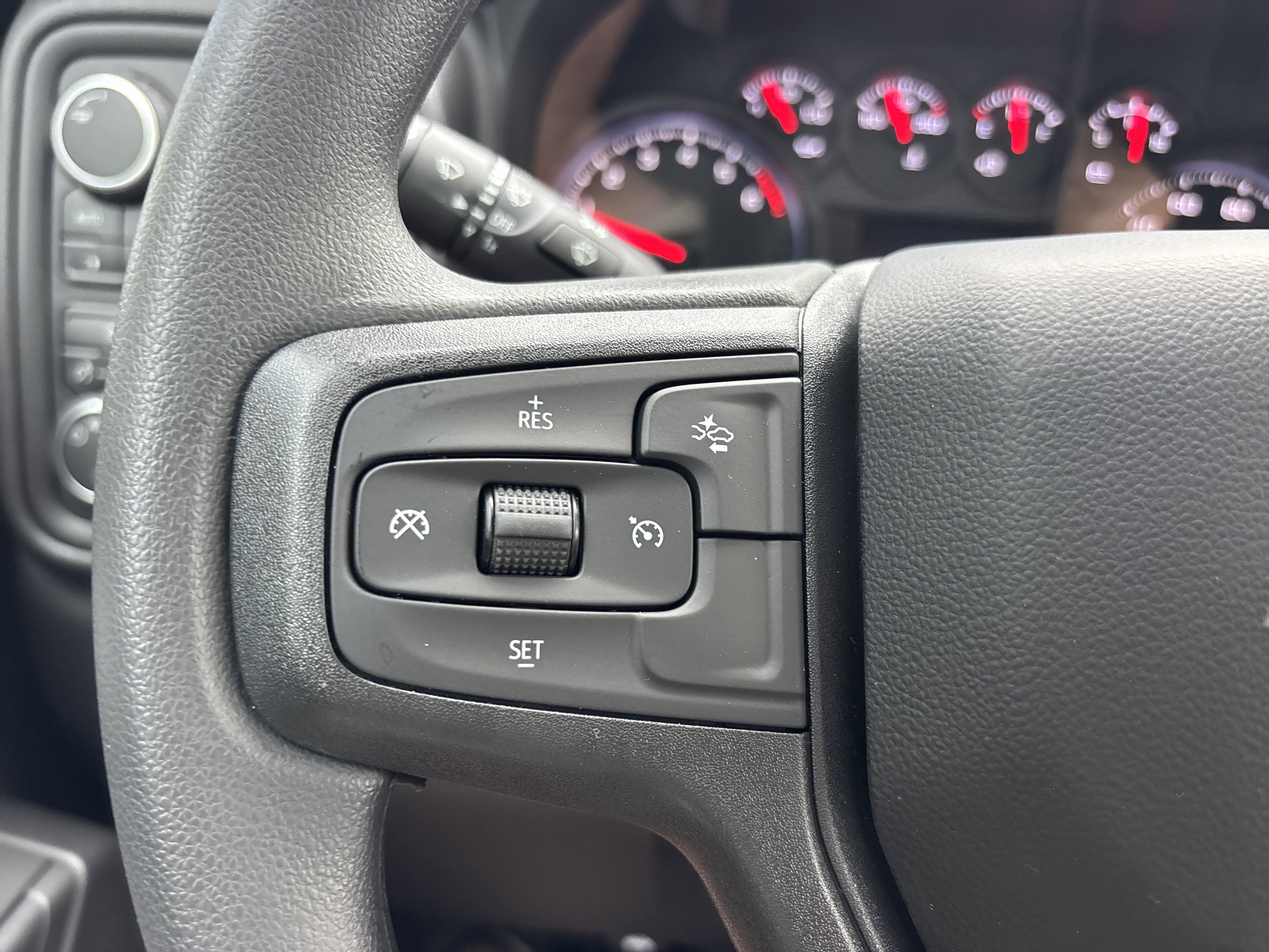 2026 Chevrolet Silverado 1500 Custom Trail Boss photo 8