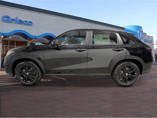 2026 Honda HR-V Sport photo 2