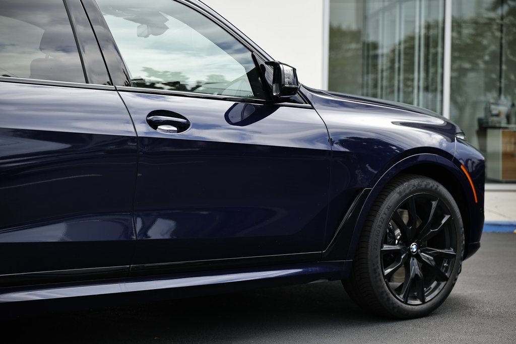 2026 Bmw X7 M60i photo 8