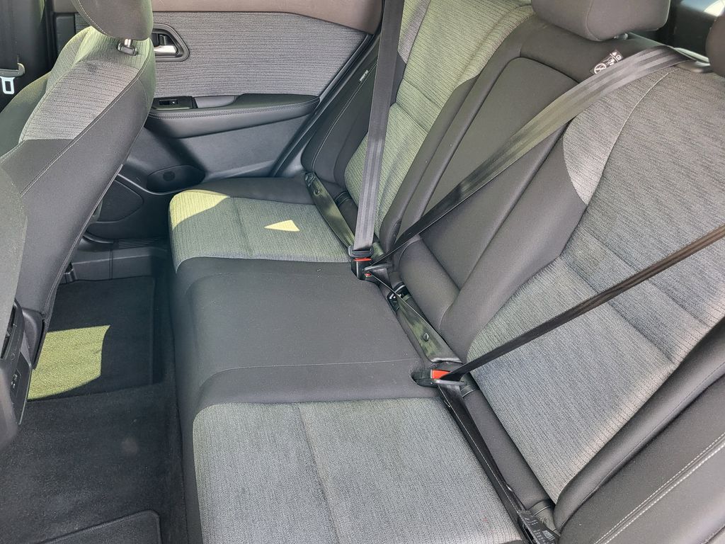 2023 Nissan Rogue SV photo 21