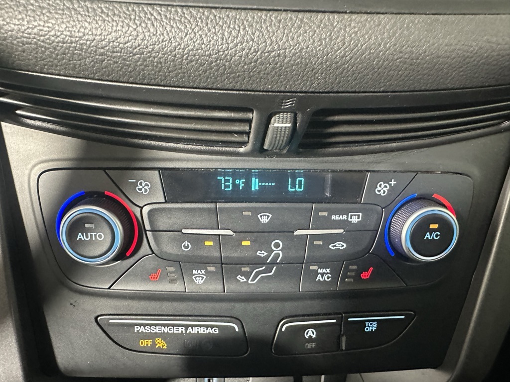 2019 Ford Escape SEL photo 21