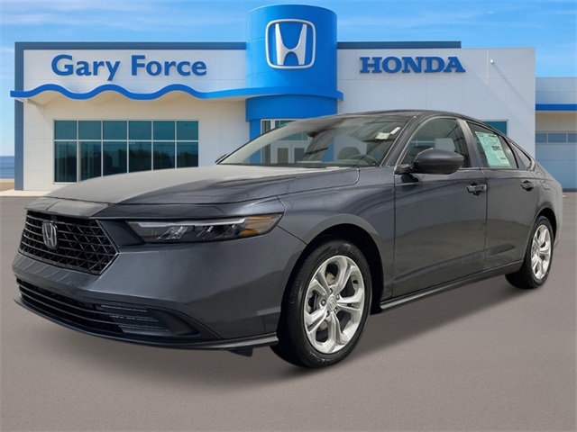 2025 Honda Accord LX's photo