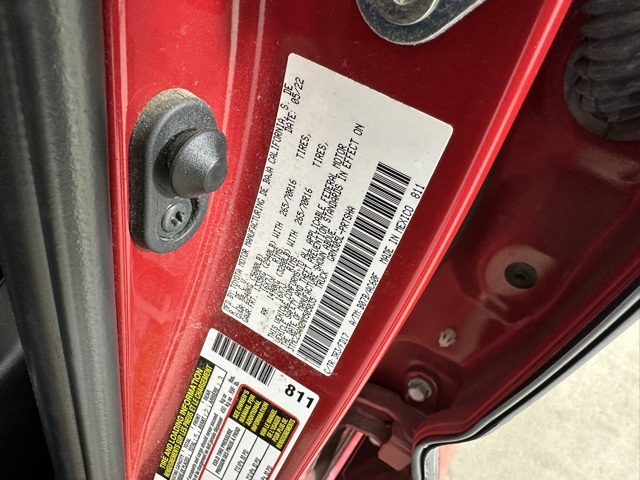 2022 Toyota Tacoma TRD Off-Road photo 21