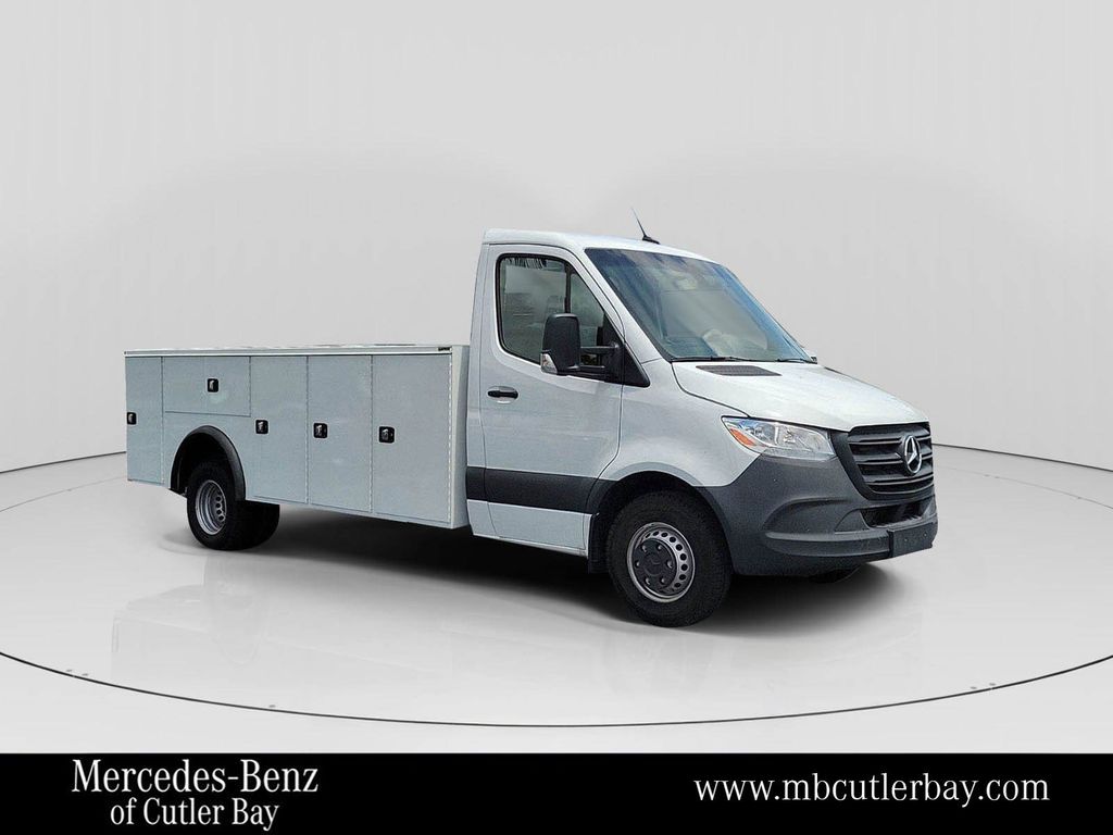 2023 Mercedes-Benz Sprinter Cab Chassis