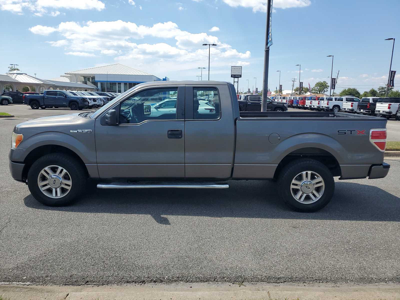 2013 Ford F-150 XL photo 2