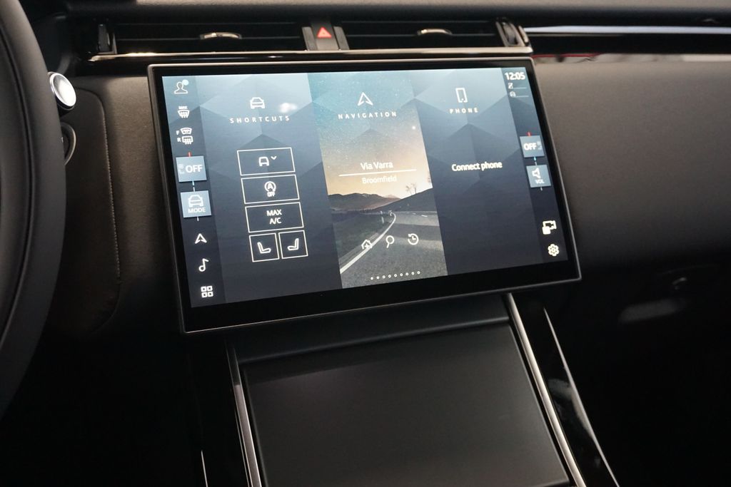 2026 Land Rover Range Rover Velar S photo 15