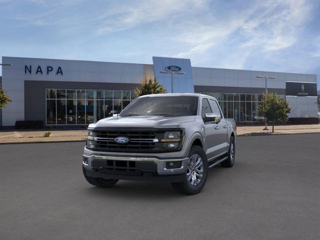 2024 Ford F-150 XLT photo 2