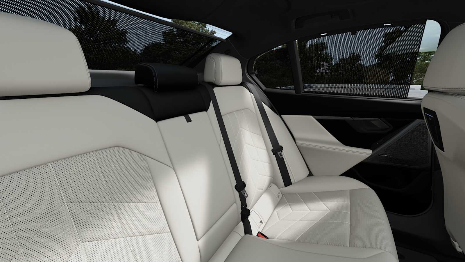 2026 Bmw 550e xDrive photo 12