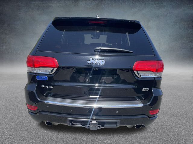 2021 Jeep Grand Cherokee Overland photo 3
