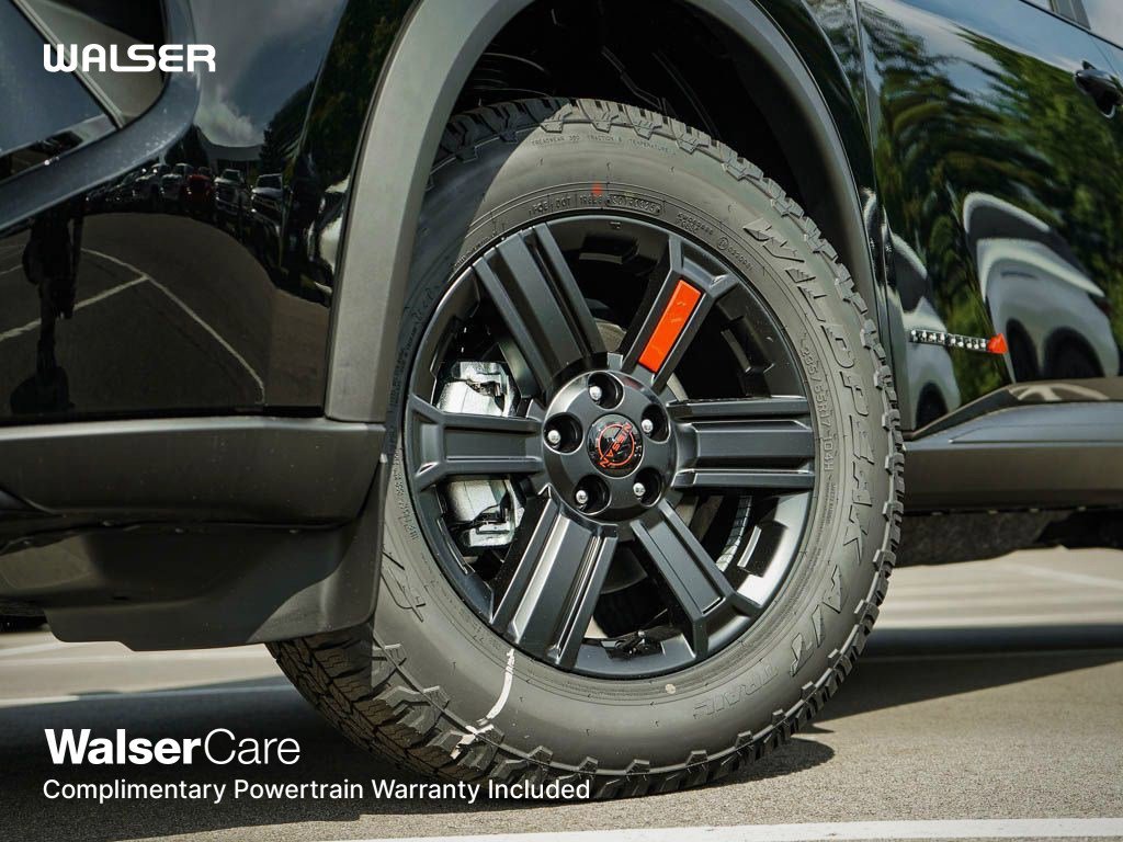 2026 Nissan Rogue SV photo 5