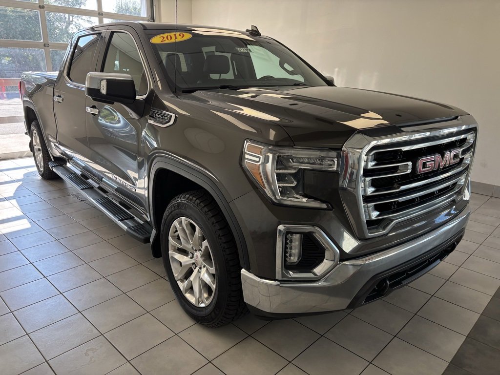 2019 Gmc Sierra 1500 SLT photo 2
