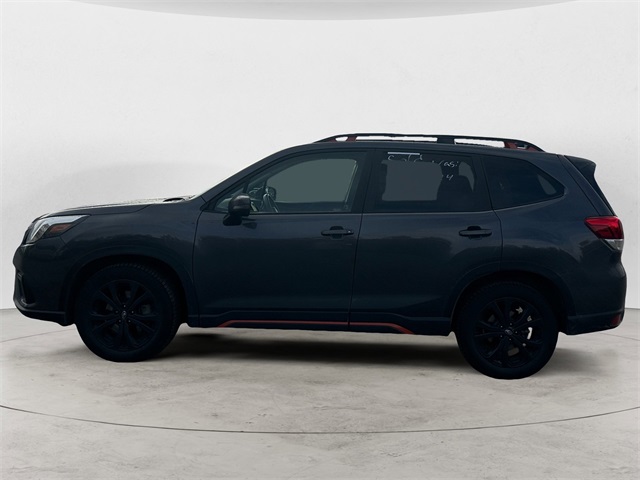 2024 Subaru Forester Sport photo 2