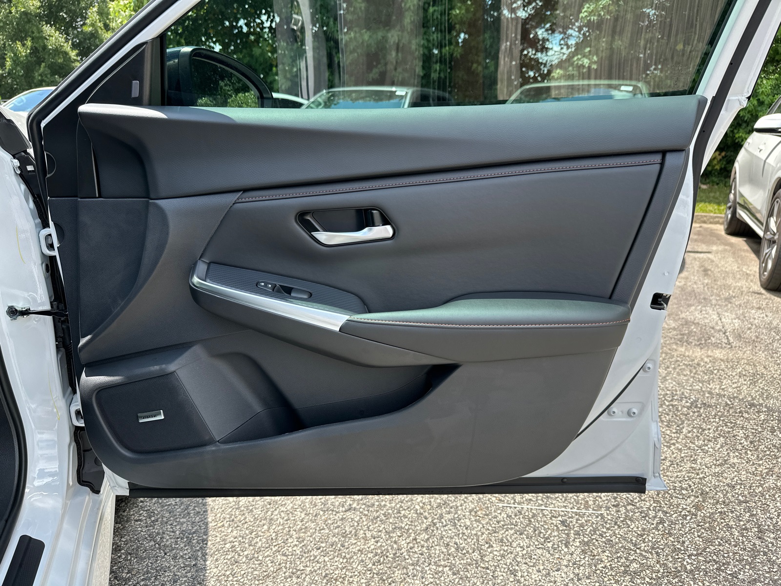 2025 Nissan Sentra SR photo 13