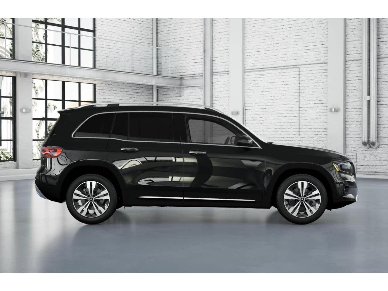 2025 Mercedes Benz GLB 250 photo 2