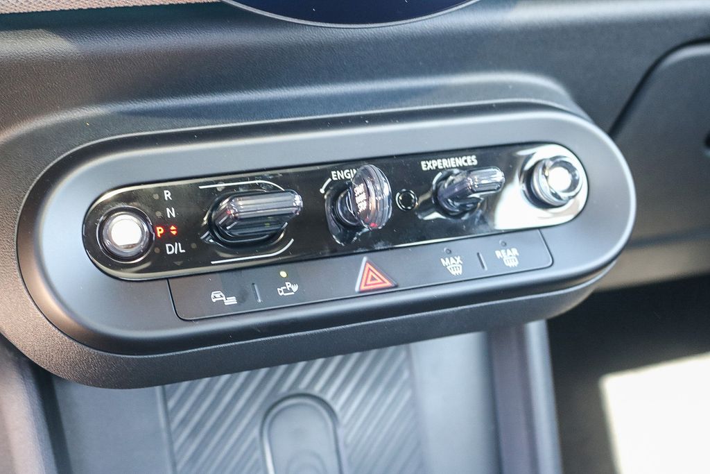2025 Mini Cooper 2 Door Hardtop Signature photo 19