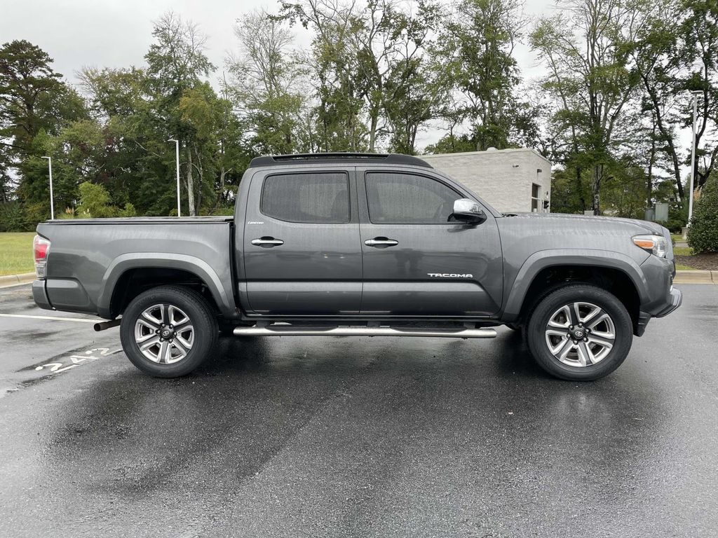 2018 Toyota Tacoma Limited photo 28
