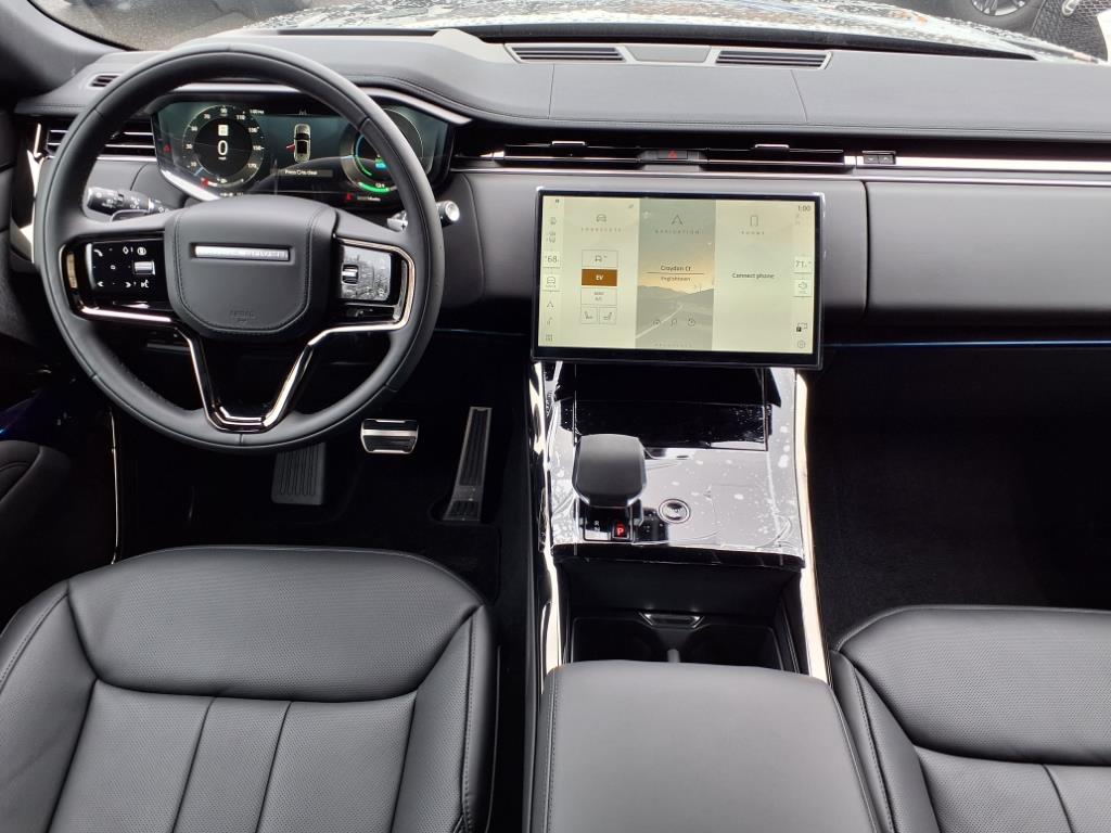 2025 Land Rover Range Rover Sport P460e Dynamic SE photo 4