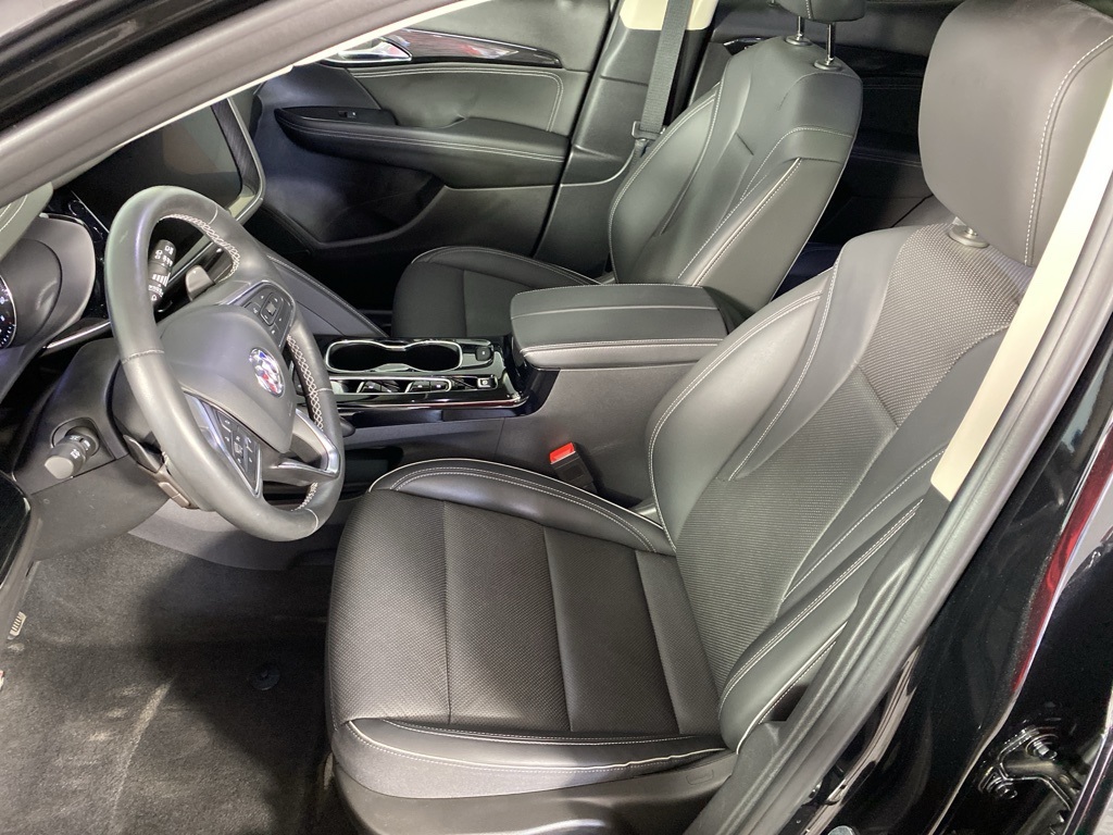 2023 Buick Envision Essence photo 6