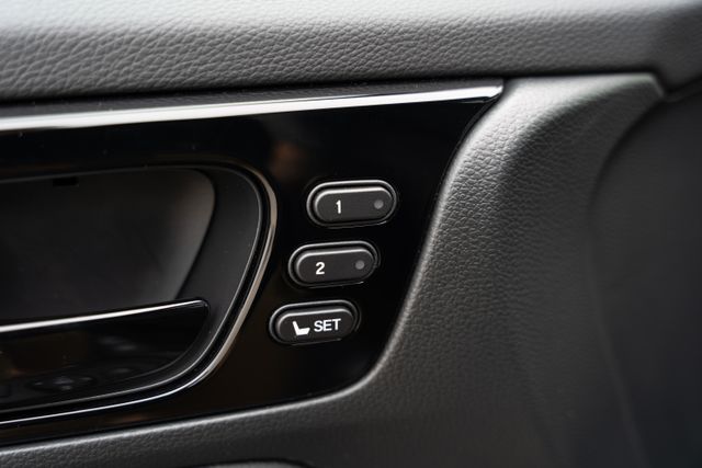 2024 Honda Odyssey Touring photo 26