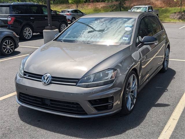 2017 Volkswagen Golf R 4Motion photo 2
