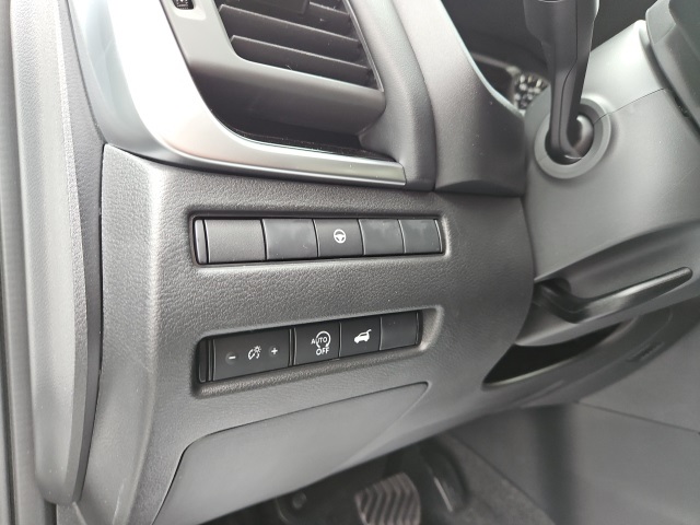 2026 Nissan Rogue SV photo 31