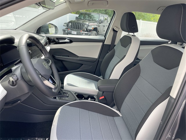 2025 Volkswagen Taos S photo 26