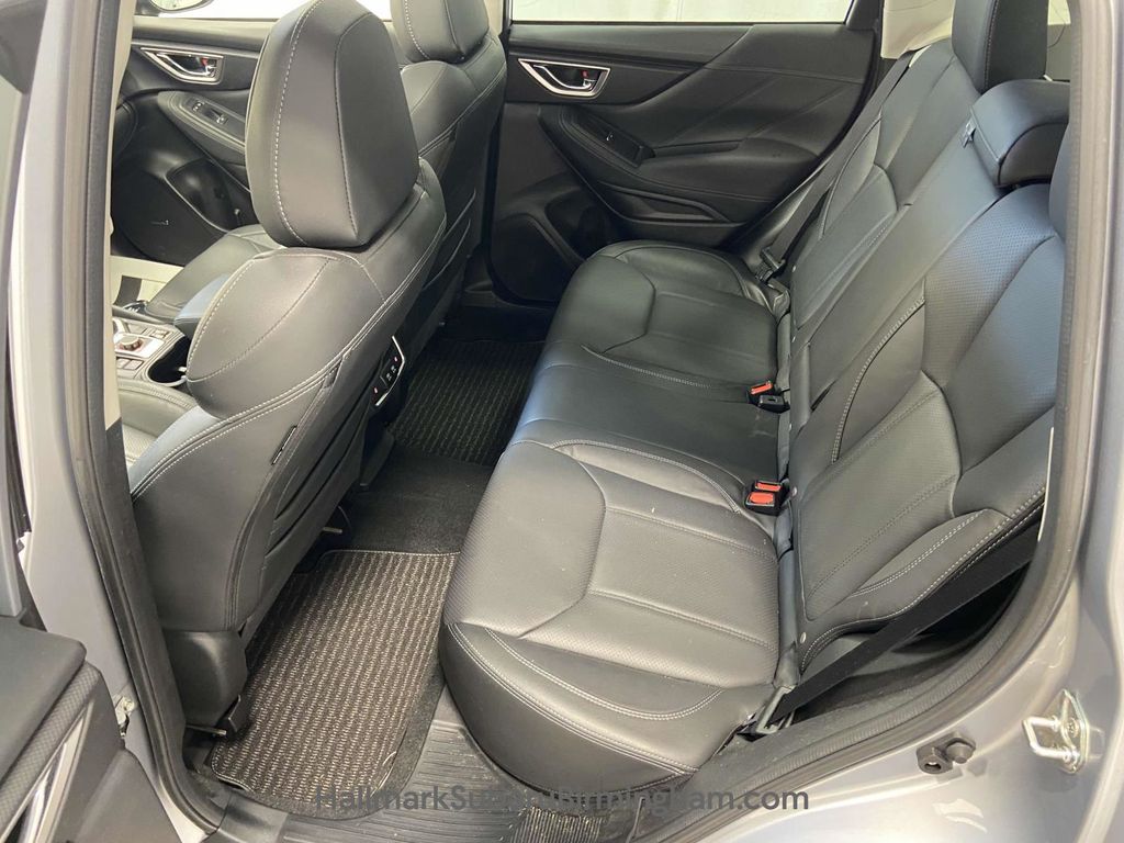 2023 Subaru Forester Touring photo 12