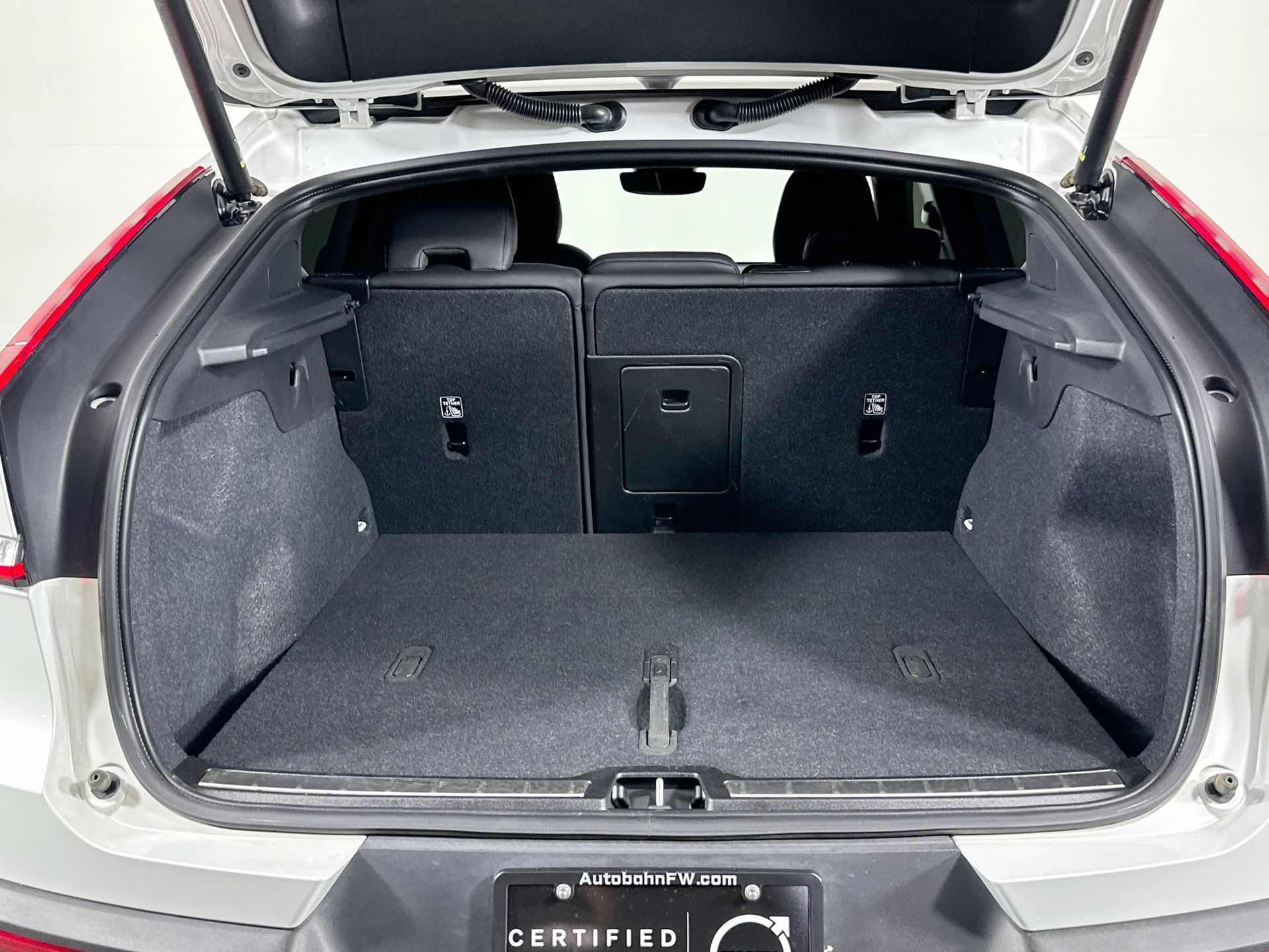 2023 Volvo C40 Recharge Ultimate photo 22